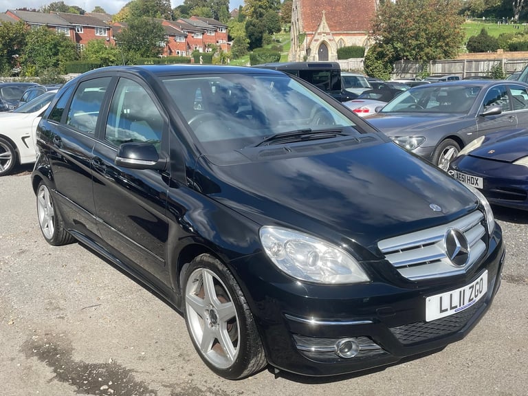 image for 2011 Mercedes-Benz B Class 2.0 B180 CDI Sport CVT 5dr MPV Diesel Automatic