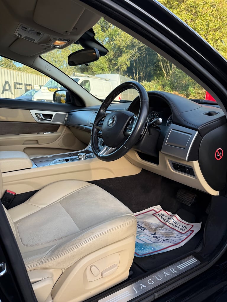 2013 Jaguar XF 2.2d [163] SE Business 5dr Auto, No VAT ESTATE Diesel Automatic