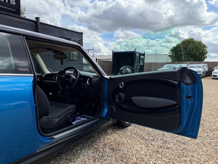 MINI HATCH 1.6 Cooper D Pimlico Euro 5 (s/s) 3dr 2011
