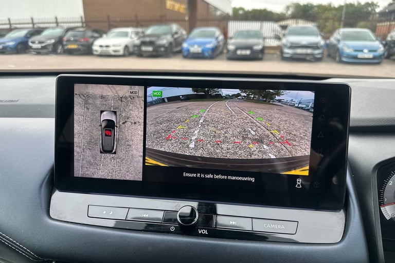 2023 Nissan Qashqai 1.3 DiG-T MH 158 Tekna 5dr Xtronic Hatchback Petrol Automatic