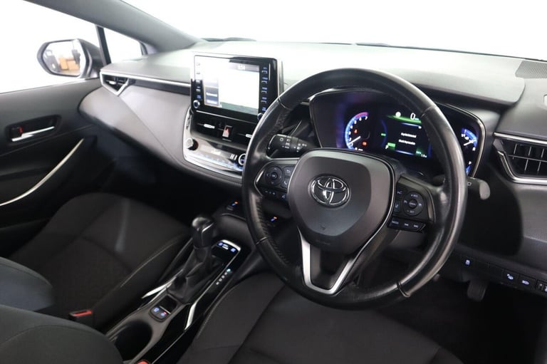 2021 Toyota Corolla 1.8 VVT-h Icon Tech Touring Sports CVT Euro 6 (s/s) 5dr Estate PETROL/ELECTRI...