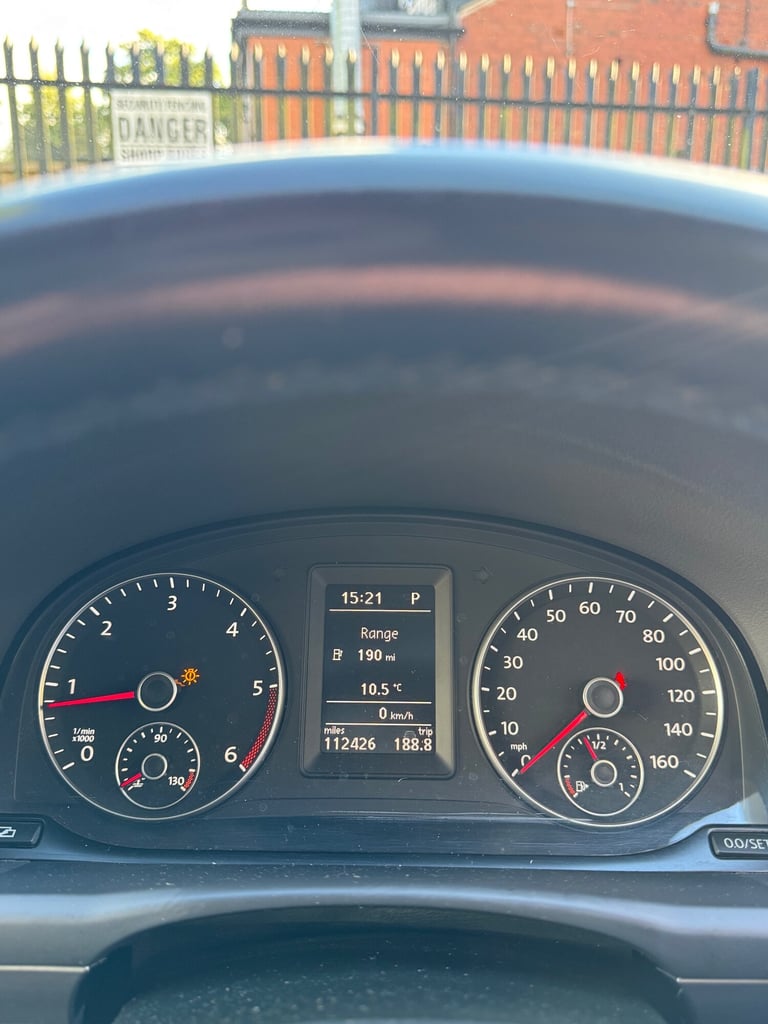 2011 Volkswagen Touran 2.0 TDI SE 5dr DSG MPV Diesel Automatic