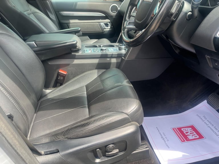 2020 Land Rover Discovery 3.0 SD V6 Landmark Edition Auto 4WD Euro 6 (s/s) 5dr ESTATE Diesel Auto...