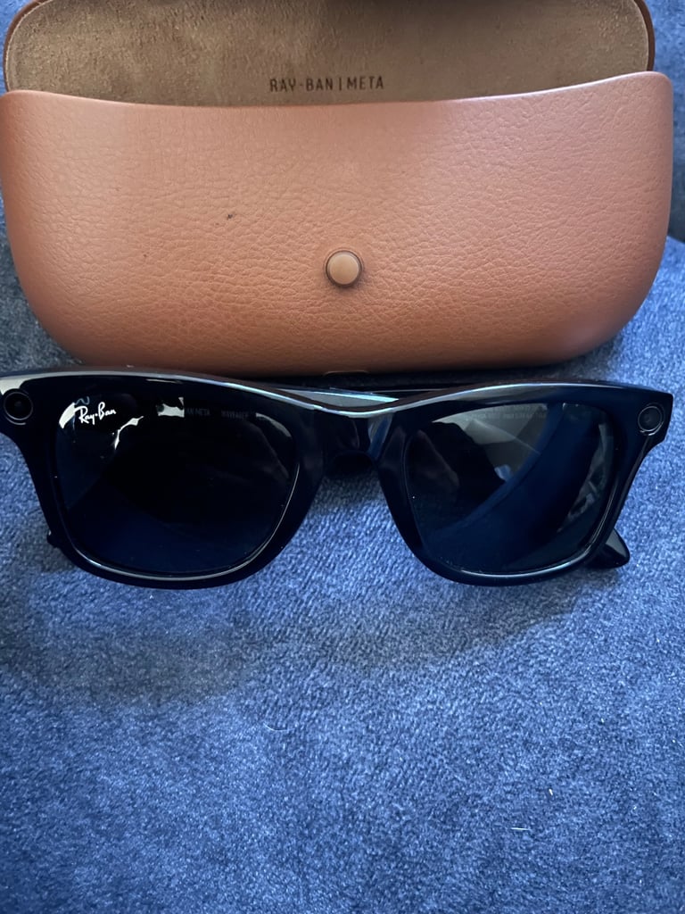 META RayBan smart sunglasses 