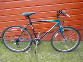 Trek mountain track bike, 19.5 inch frame, 26 inch wheels, 21 gears