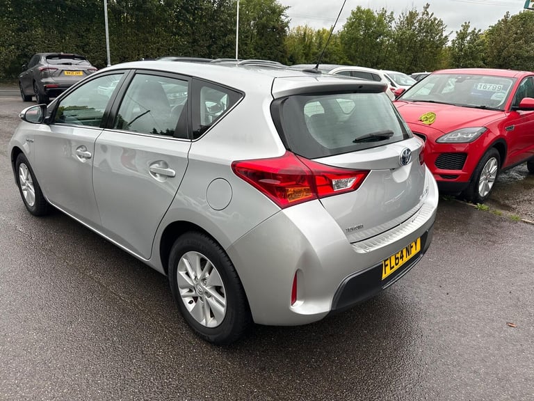  Toyota Auris 1.8 VVT-h Icon CVT Euro 5 (s/s) 5dr Petrol/Electric Hybrid Automatic