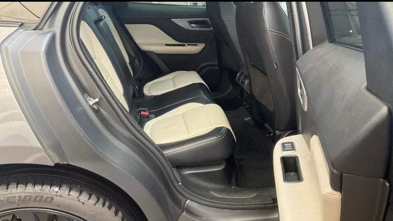 2018 Jaguar F-Pace 2.0d R-Sport 5dr Auto AWD ESTATE DIESEL Automatic