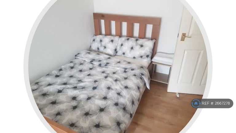 3 bedroom house in Banfield Road, London, SE15 (3 bed) (#2667278)