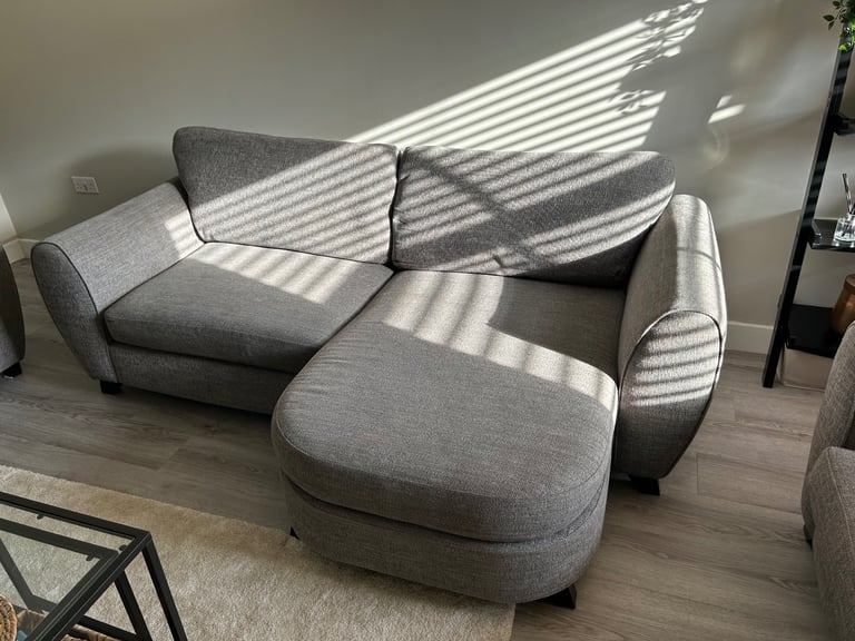 3 piece sofa (with sofa bed)