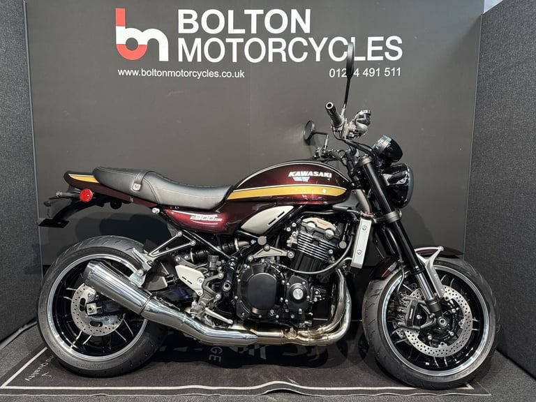 Kawasaki Z900RS ZR900 2025