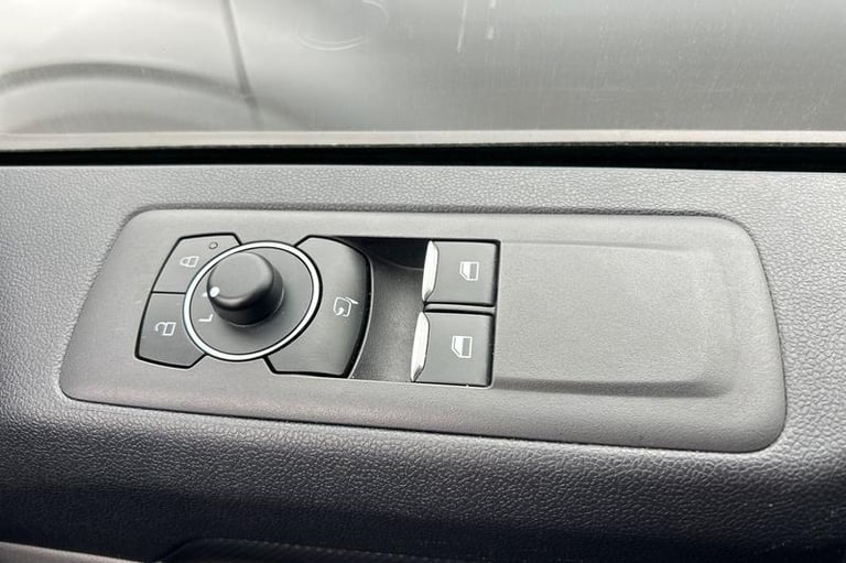 2025 Ford Transit Custom 2.0 EcoBlue 136ps H1 Van Limited Auto PANEL VAN DIESEL Automatic