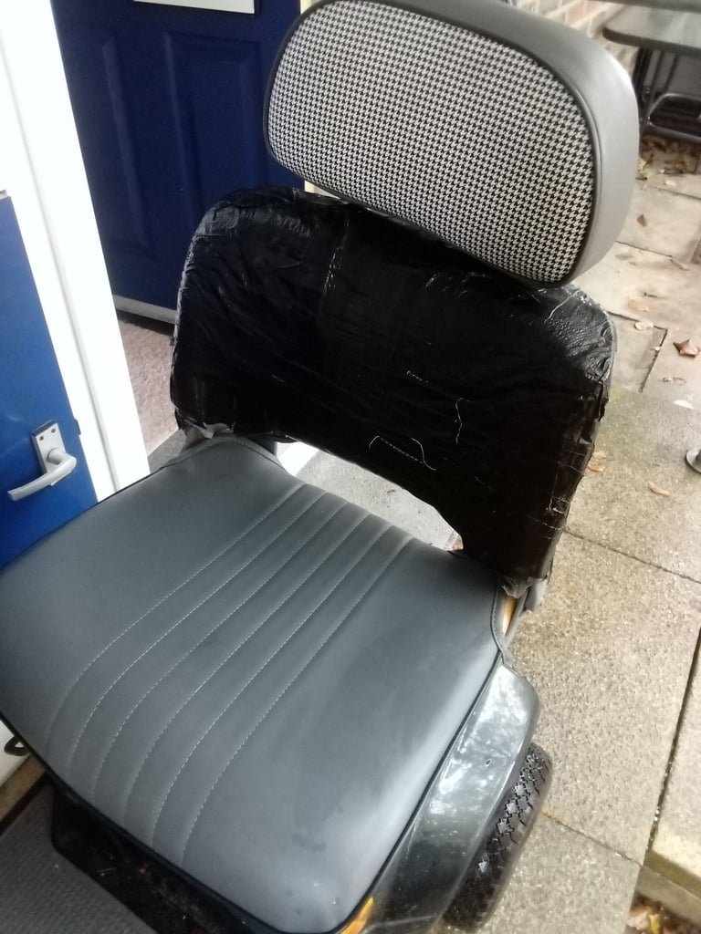 mobility scooter 