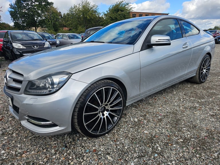 2013 Mercedes-Benz C-Class C220 CDI BlueEFFICIENCY Executive SE 2dr Auto COUPE Diesel Automatic