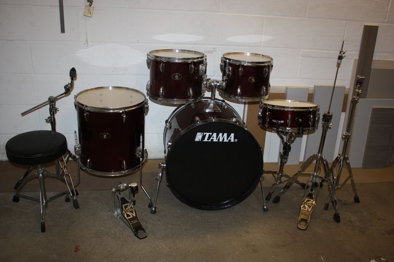 image for Tama Imperialstar Wine Red 5 Piece Drum Kit 22in Bass + All Hardware Included ~ £375 ono