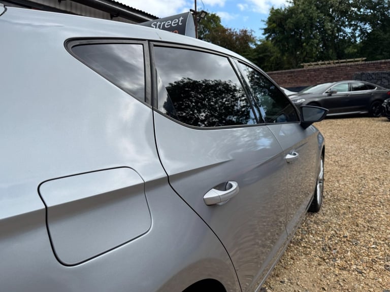 2018 SEAT Leon 1.2 TSI SE Dynamic Technology Euro 6 (s/s) 5dr HATCHBACK Petrol Manual