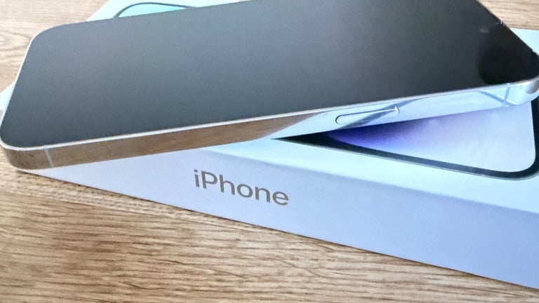 Apple iPhone 14 Pro Max Silver 256gb Unlocked & Boxed 