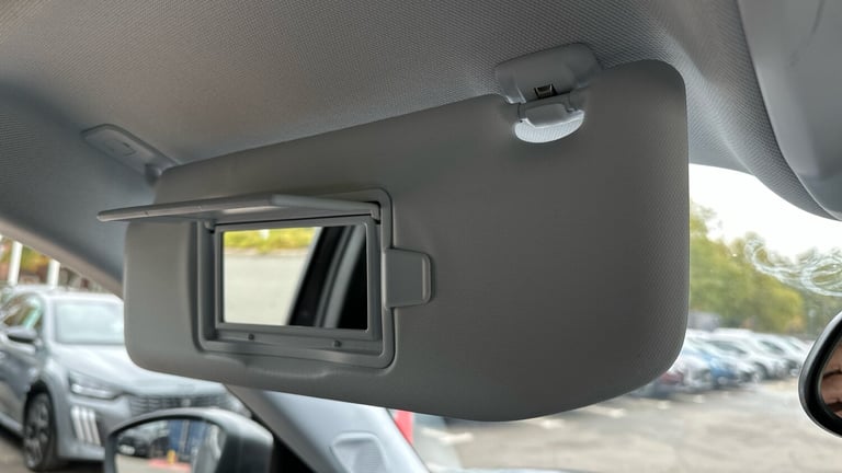 2021 Peugeot 2008 1.2 PureTech Allure Premium SUV 5dr Petrol Manual Euro 6 (s/s) (100 ps) SUV Pet...