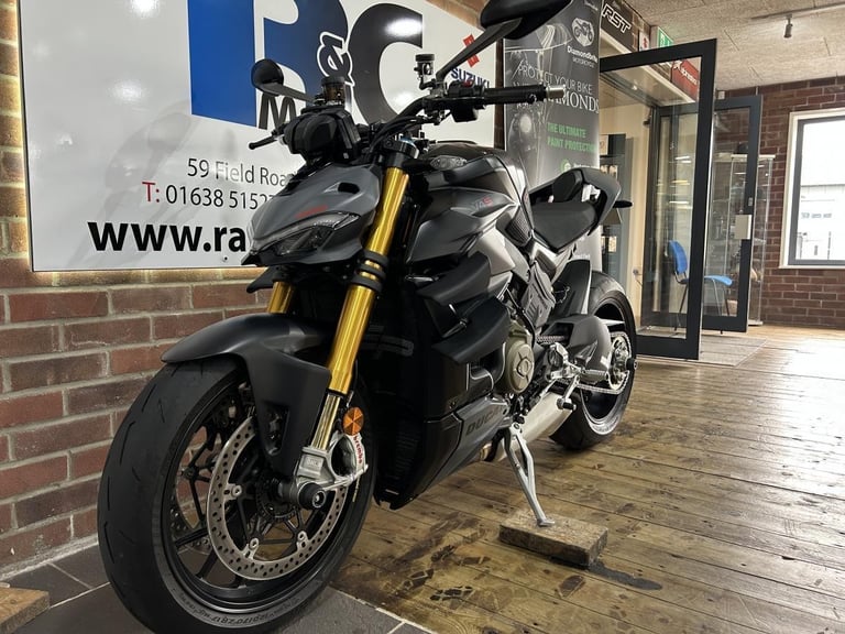 2023 Ducati Streetfighter V4s