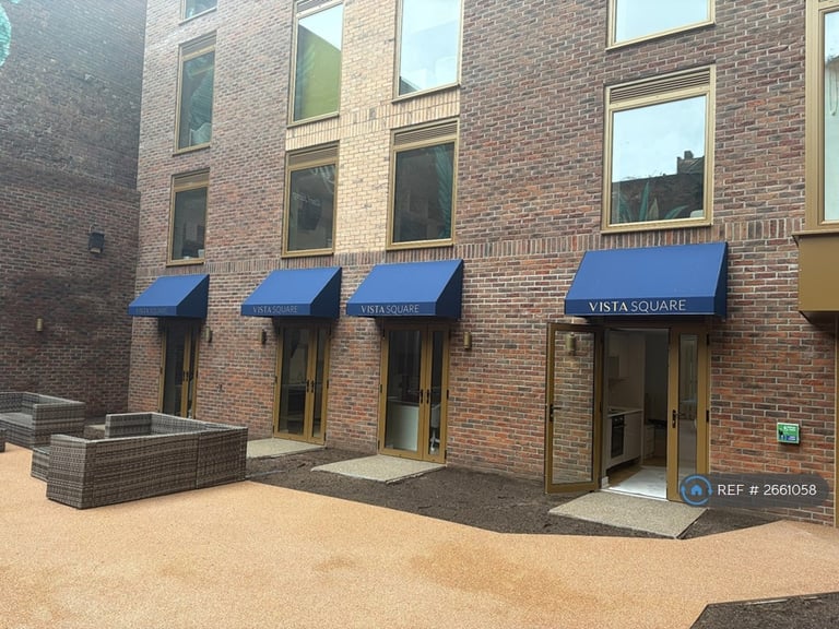 Studio flat in Oldham Place, Liverpool, L1 (#2661058)