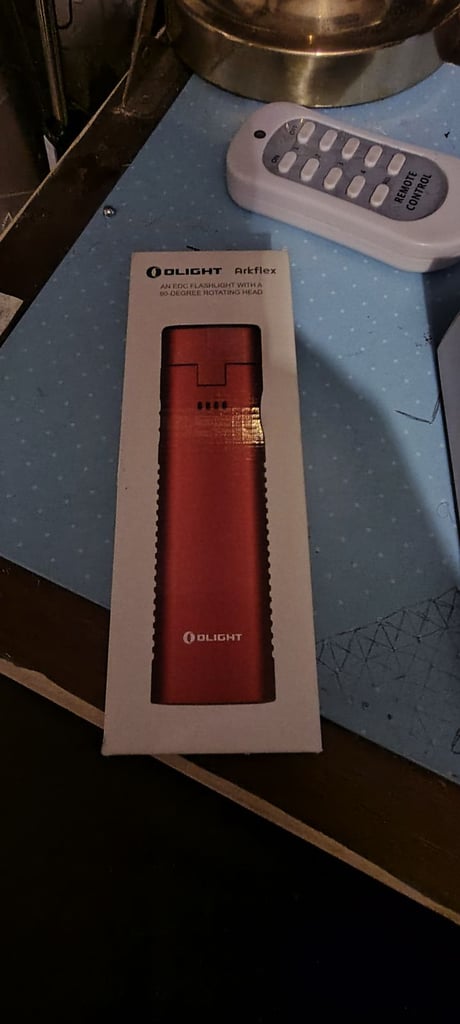 OLIGHT LED TORCH CAMPING 