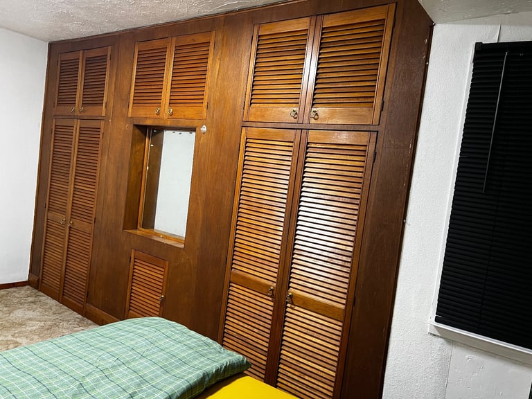 1 A double room - An Excellent Large Bright Double bedroom - 3mins to the train station for £150p/w
