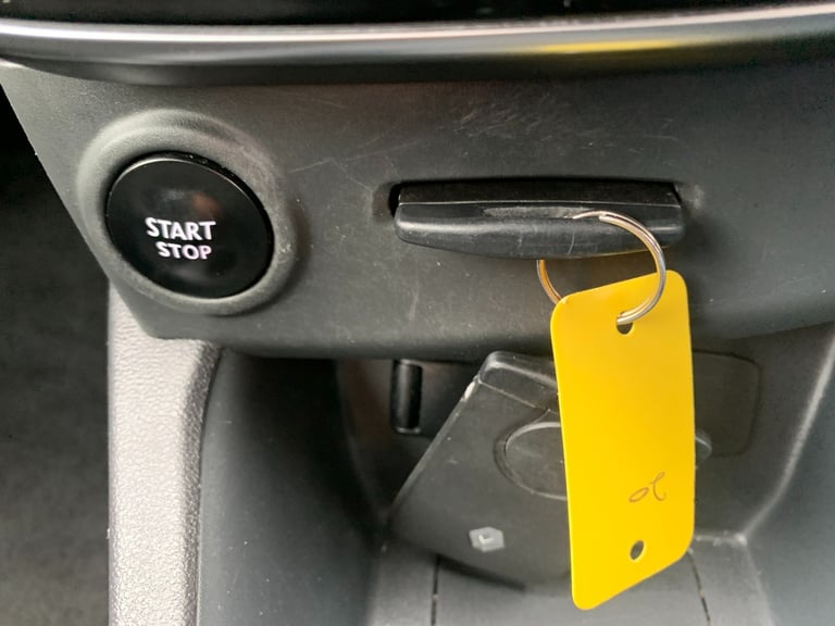 2017 Renault Clio 0.9 TCE 90 Dynamique Nav 5dr HATCHBACK Petrol Manual