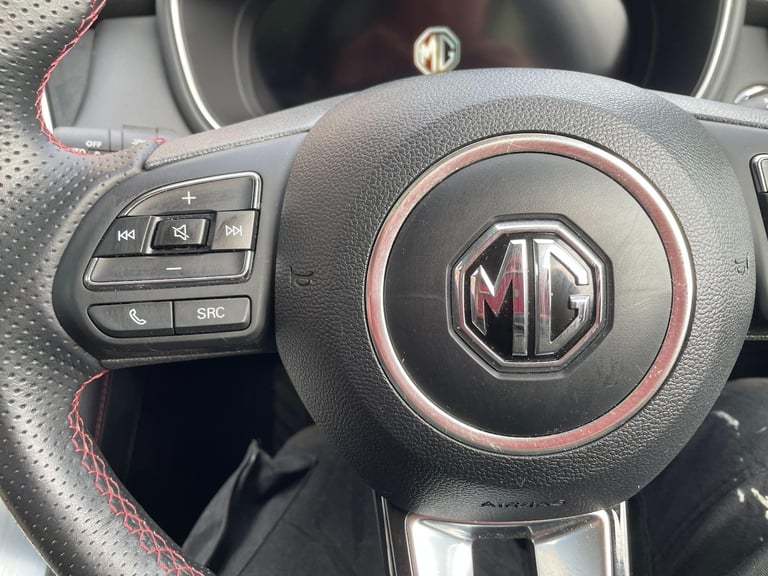 2022 MG MG HS 1.5 T-GDI 16.6kWh Exclusive SUV 5dr Petrol Plug-in Hybrid Auto Euro 6 (s/s) ESTATE ...