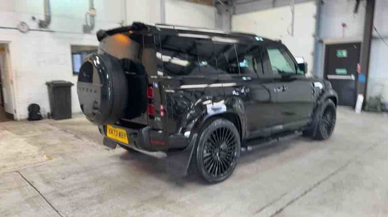 2024 Land Rover Defender 110 3.0 D300 MHEV X-Dynamic SE SUV 5dr Diesel Auto 4WD Euro 6 (s/s) (300...