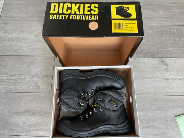 DICKIES BERGEN SAFETY BOOTS brand new uk9 eu43 | in Great Yarmouth, Norfolk  | Gumtree