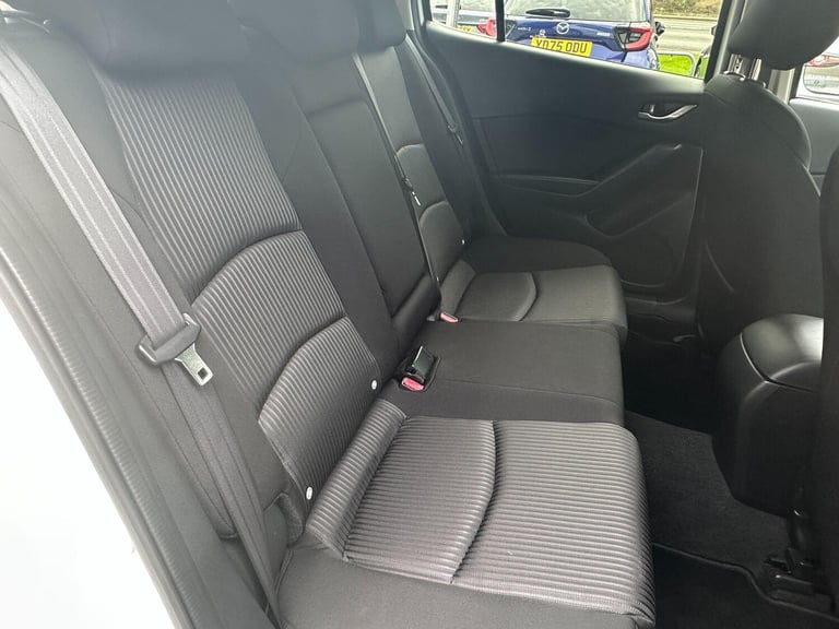 2014 Mazda Mazda3 2.0 SKYACTIV-G Sport Nav Hatchback 5dr Petrol Manual Euro 5 (s/s) (120 ps) HATC...