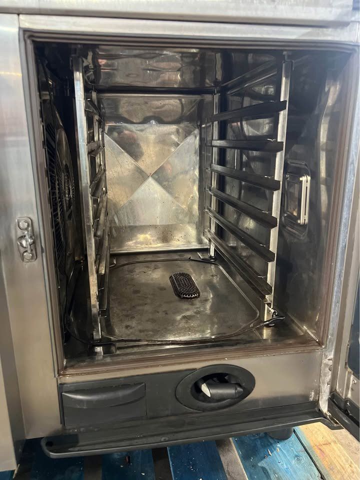 Commercial Rational Combi Steam Oven SCC WE 61