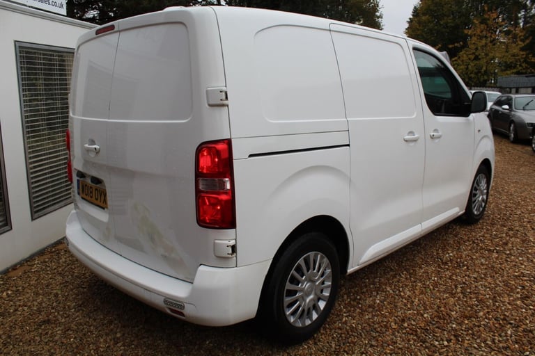 2018 Toyota ProAce 1.6D 95 Comfort Van PANEL VAN DIESEL Manual