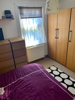 Bright & clean double room available 7th April