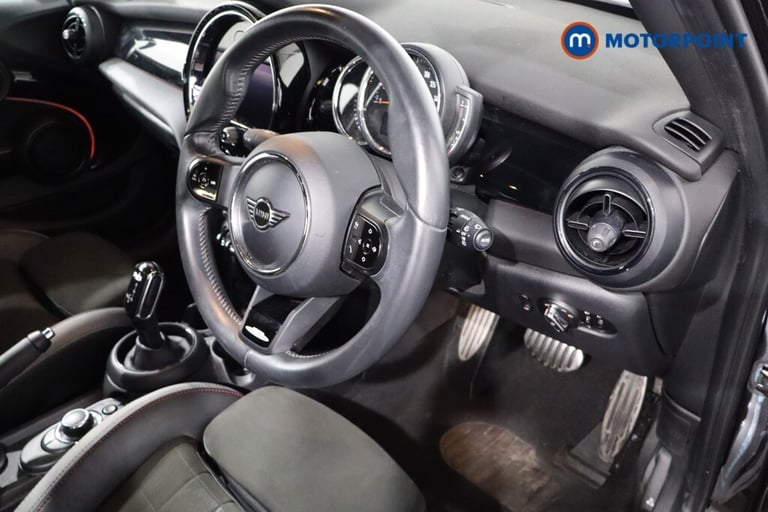 2021 MINI Hatch 1.5 Cooper Sport 5dr Auto HATCHBACK PETROL Automatic