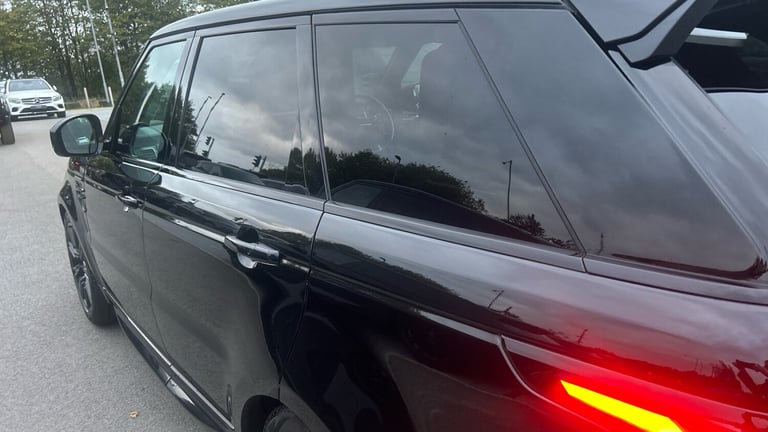 2022 Land Rover Range Rover Sport 2.0 P400e HSE Dynamic Black 5dr Auto Estate Estate Hybrid Autom...