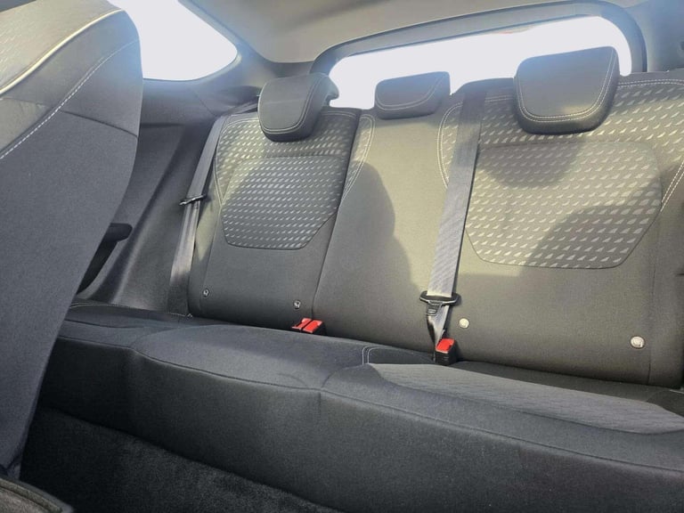 2017 Ford Fiesta 1.1 Ti-VCT Zetec Euro 6 (s/s) 3dr HATCHBACK Petrol Manual