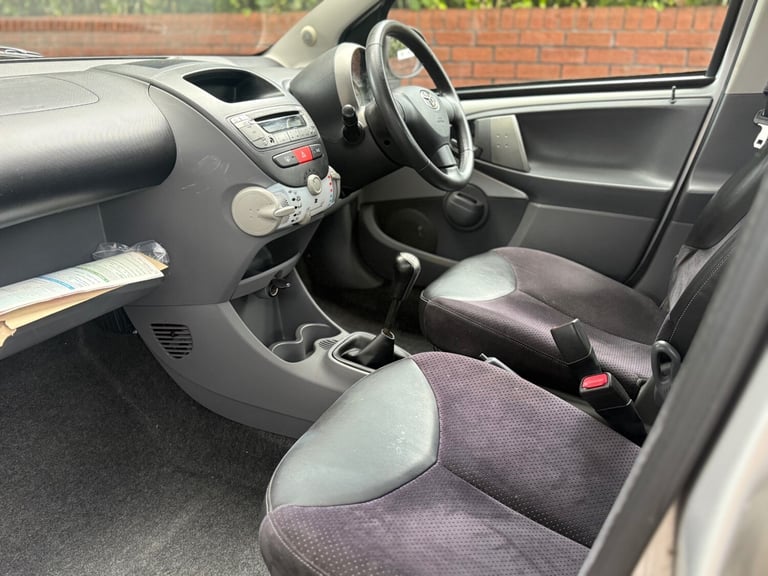 2011 Toyota AYGO 1.0 VVT-i Ice 5dr HATCHBACK Petrol Manual