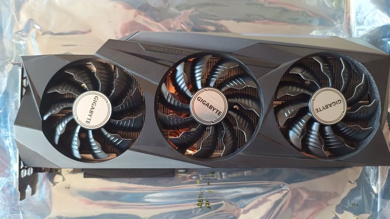 image for Gigabyte RTX 3080 Gaming OC 10GB – Excellent Condition, Light Use