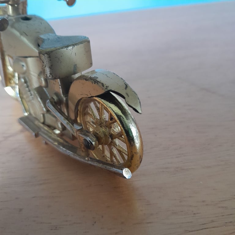 vintage novelty motorcycle lighter 