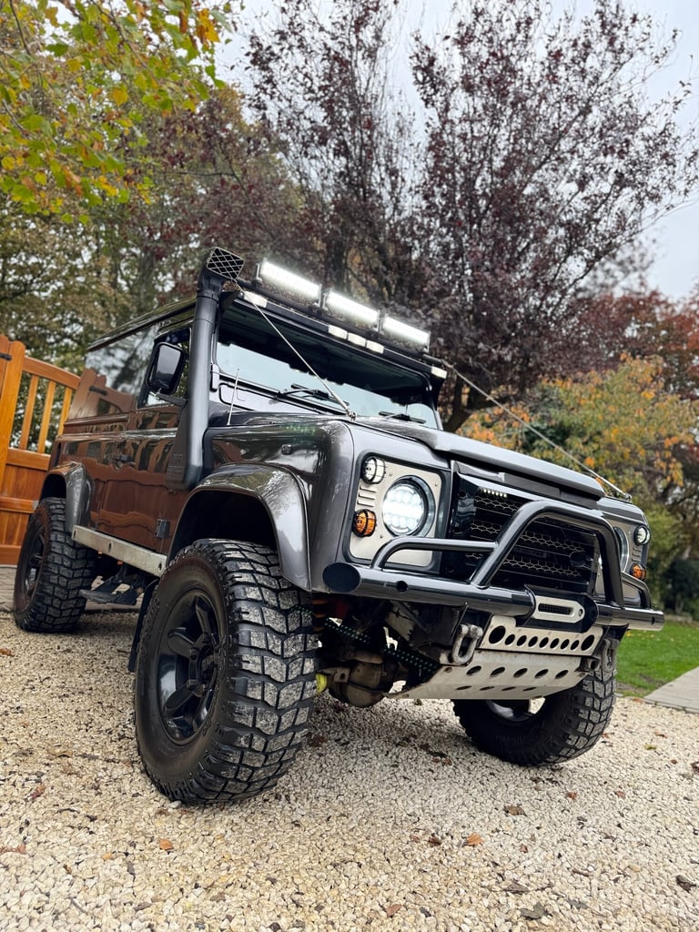 1997 P reg Land Rover Defender 90 300TDi 