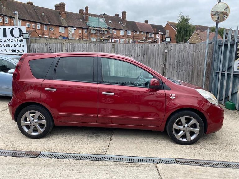 2011 Nissan Note N-TEC 5-Door Petrol