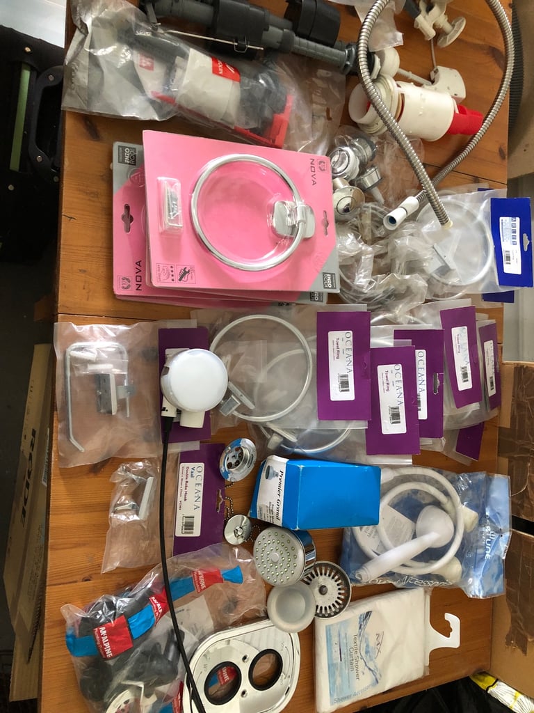 image for Assorted plumbing gear