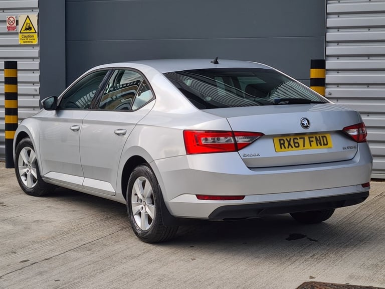 2017 Skoda Superb 1.6 TDI CR S 5dr *LOW MILEAGE* F.S.H/2KEYS HATCHBACK Diesel Manual