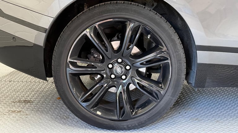 2019 Land Rover Range Rover Velar 2.0 D240 R-Dynamic HSE 5dr Auto ESTATE DIESEL Automatic