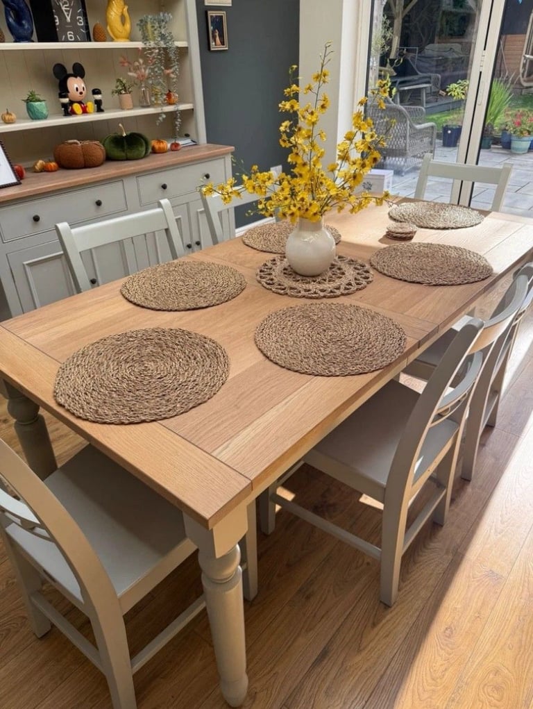 NEPTUNE 'Suffolk' Extendable Solid Oak Dining Table & 6 Dining Chairs (150cm-230cm Length) 