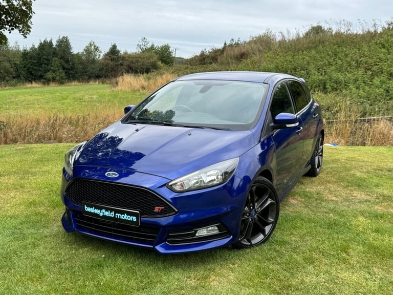 2015 Ford Focus 2.0T EcoBoost ST-2 5dr HATCHBACK PETROL Manual
