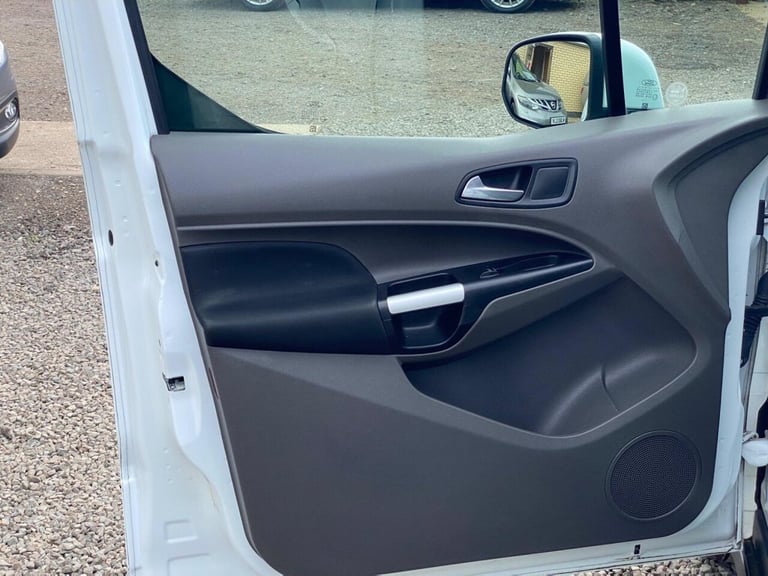 2019 Ford Transit Connect 1.5 200 EcoBlue Limited Panel Van 5dr Diesel Manual L1 Euro 6 (s/s) (12...