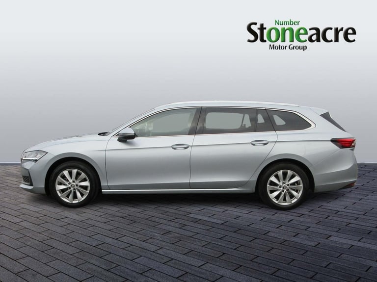 2024 Skoda Superb 1.5 TSI e-TEC MHEV SE Technology Estate 5dr Petrol Hybrid DSG Euro 6 (s/s)  EST...