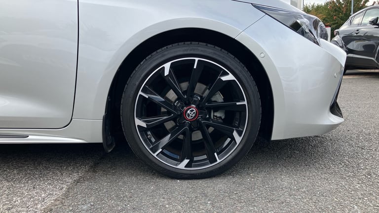 2022 Toyota Corolla 1.8 VVT-i Hybrid GR Sport 5dr CVT Hybrid Hatchback Hatchback Hybrid Automatic