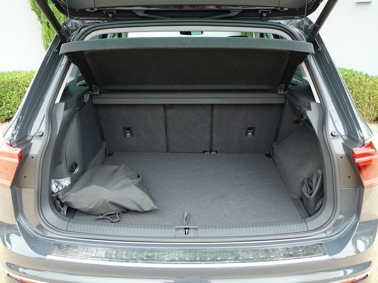 2023 Volkswagen Tiguan 1.4 TSI 13kWh Elegance SUV 5dr Petrol Plug-in Hybrid DSG Euro 6 (s/s) (245...